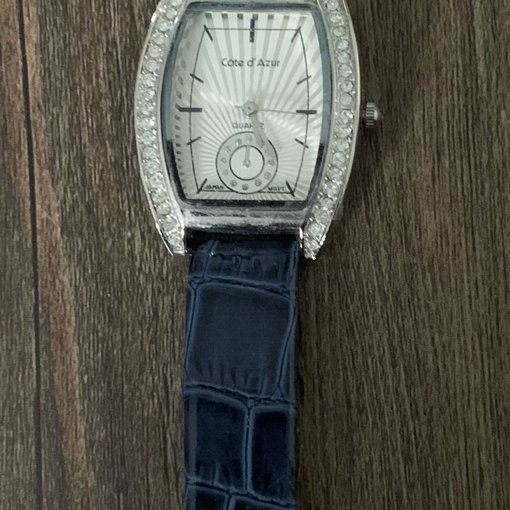 Ladies Watch Collection - Picture 4 of 9